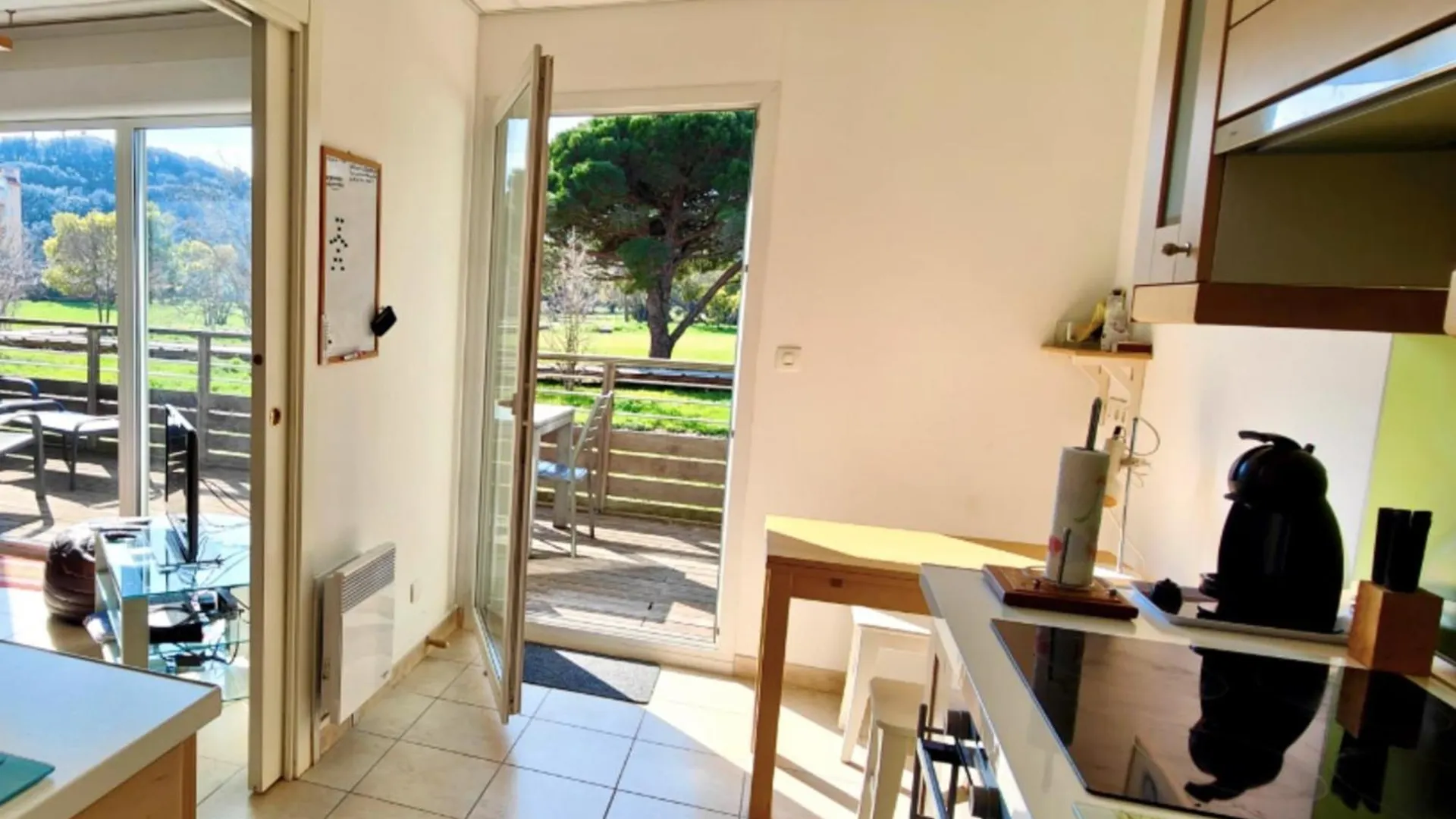 Spacious Apartment With Pool Saint-Raphael
