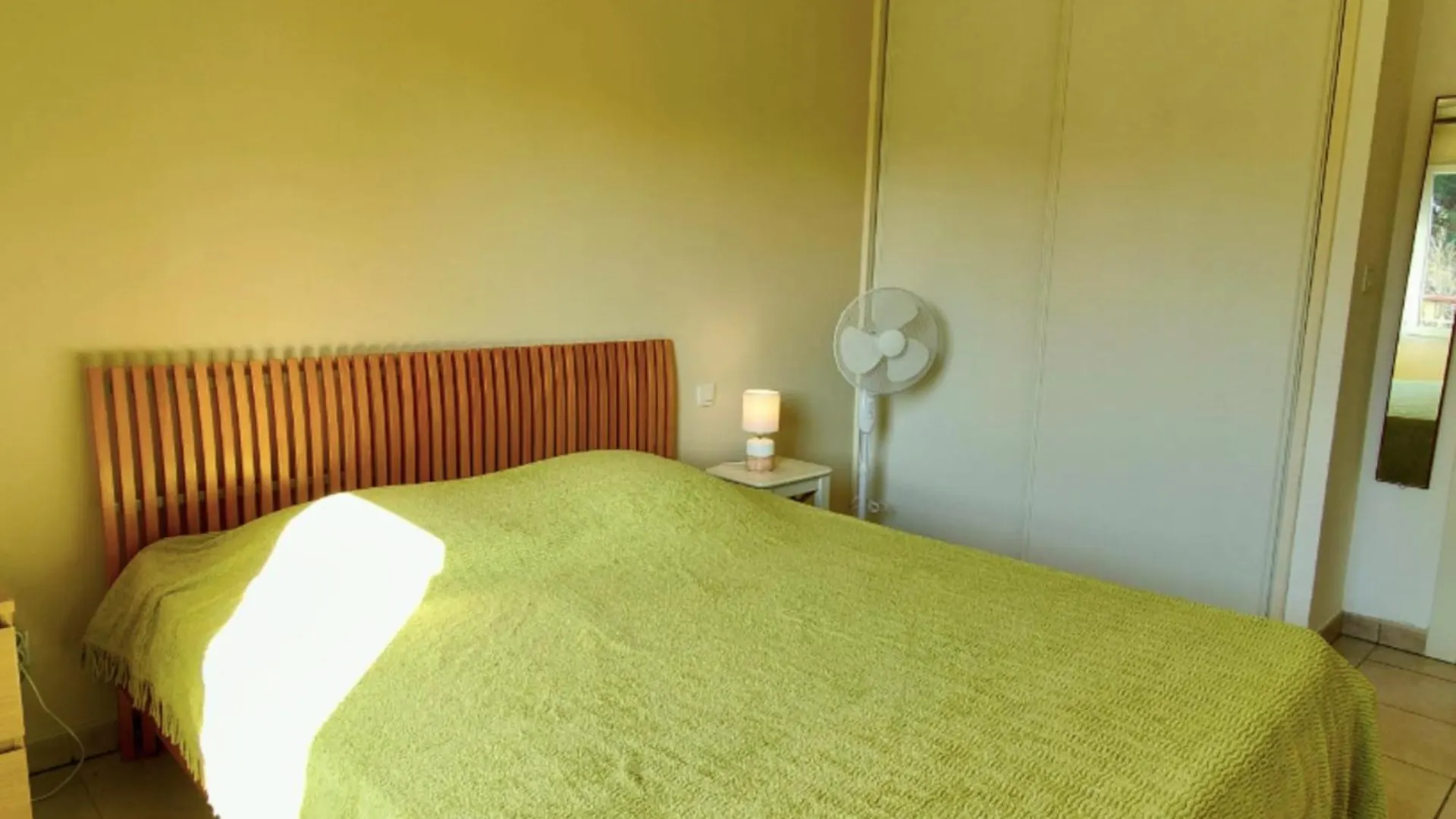 Spacious Apartment With Pool Saint-Raphaël 0*,
