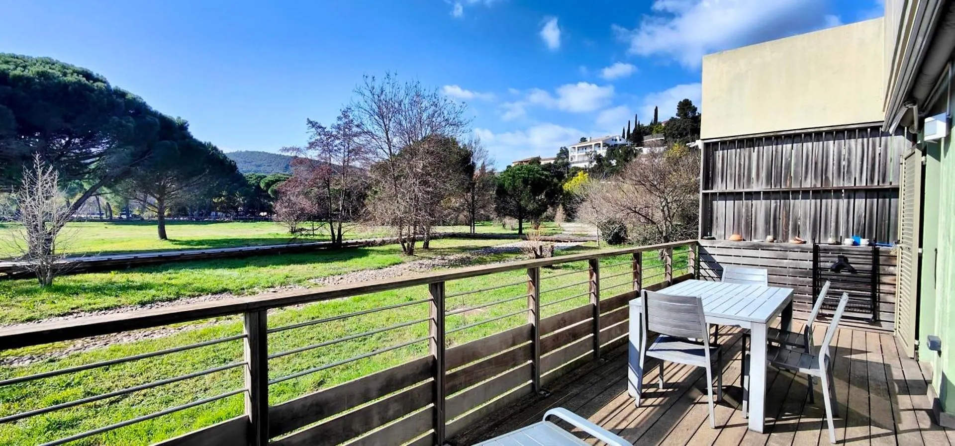 Spacious Apartment With Pool Saint-Raphael   Saint-Raphael (Var)